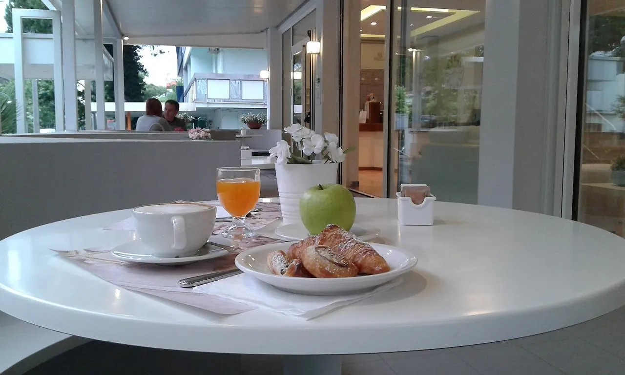 Hotel Ambasciata Riccione